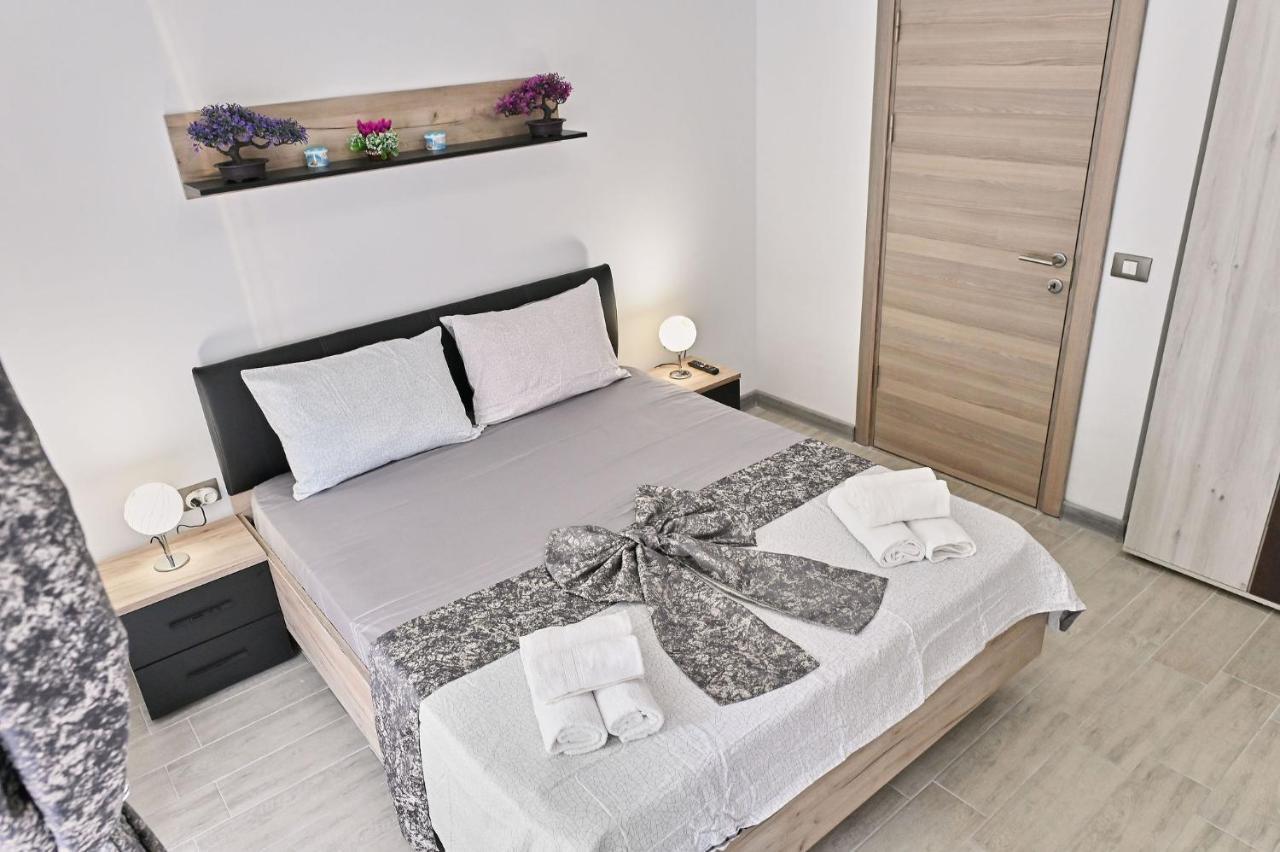Moon Sea View Apartment - Spa N Pools Resort Mamaia Esterno foto