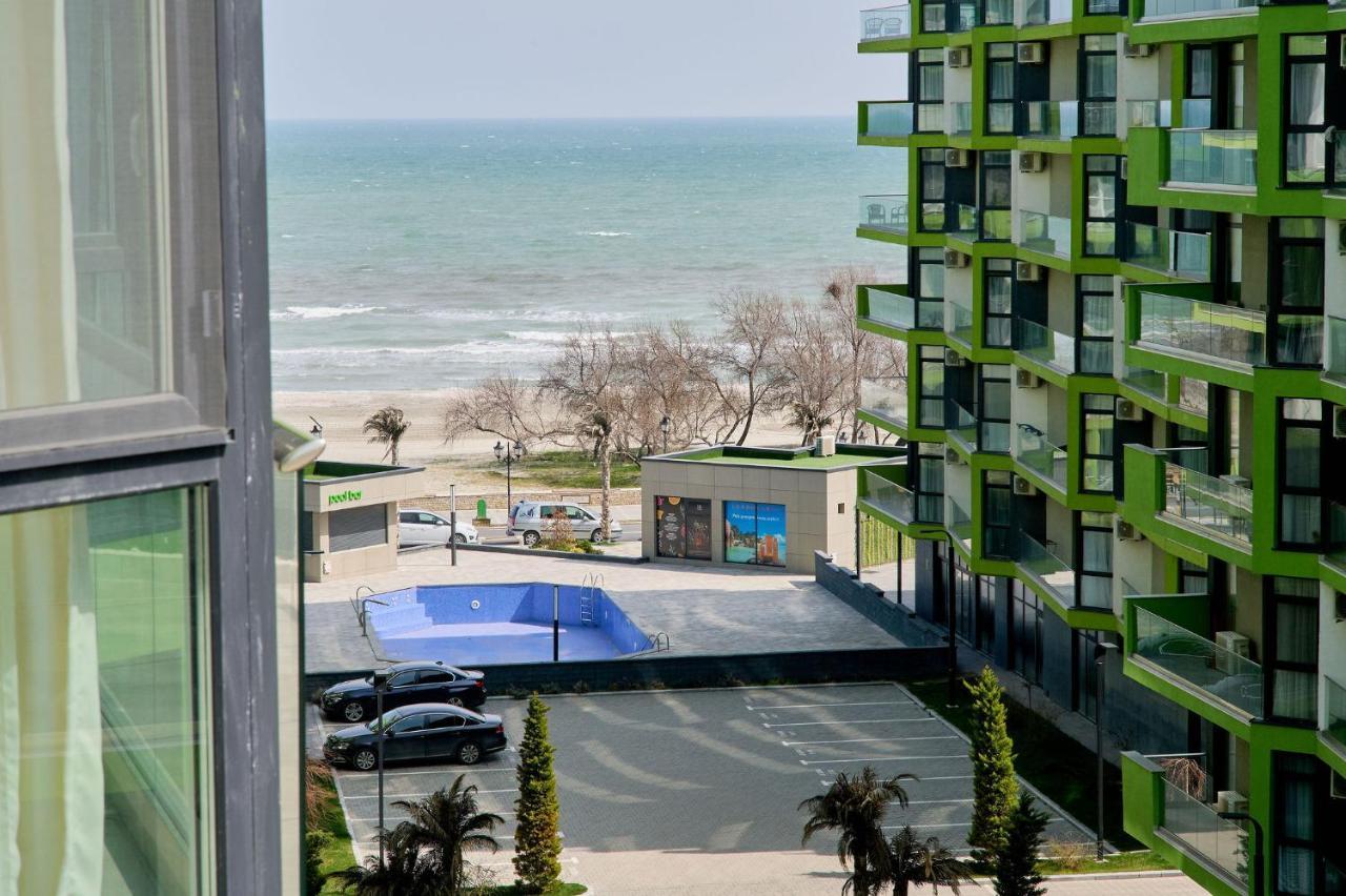 Moon Sea View Apartment - Spa N Pools Resort Mamaia Esterno foto