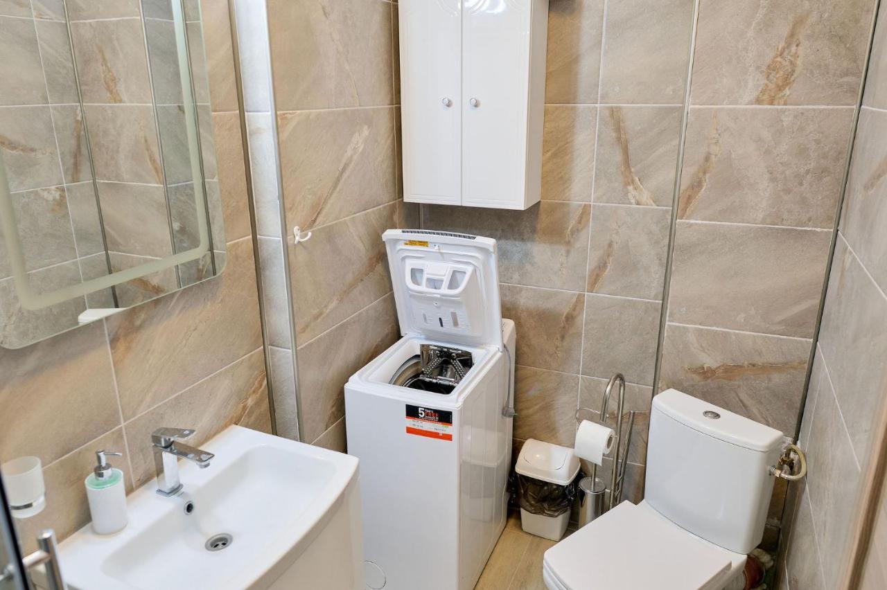 Moon Sea View Apartment - Spa N Pools Resort Mamaia Esterno foto