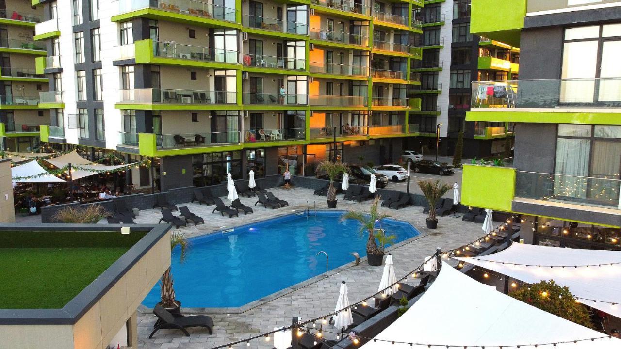 Moon Sea View Apartment - Spa N Pools Resort Mamaia Esterno foto